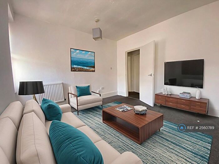 2 Bedroom Flat To Rent In Stokes Croft, Bristol, BS1