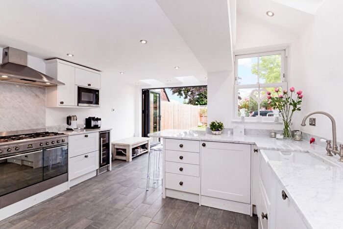 2 Bedroom Terraced House To Rent In Baker Street, Weybridge, KT13