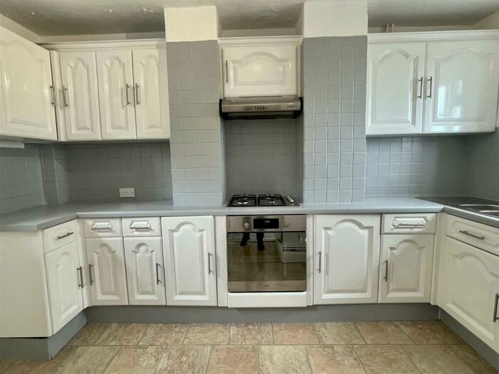 3 Bedroom Terraced House For Sale In Rockwood Road, Chepstow, NP16