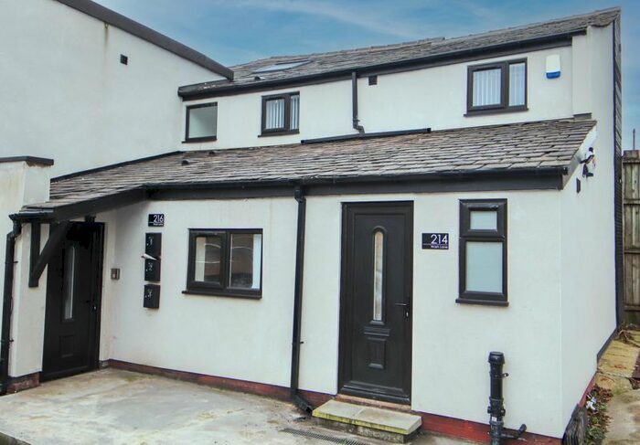 1 Bedroom Flat To Rent In Wash Lane, Bury, BL9