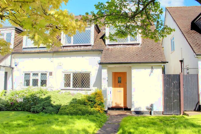 3 Bedroom Semi-Detached House For Sale In Blanche Lane, South Mimms, Potters Bar, EN6