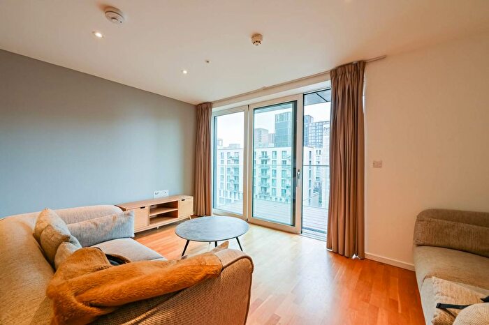 2 Bedroom Flat To Rent In Patina Mansions, East Village, Stratford, London, E20