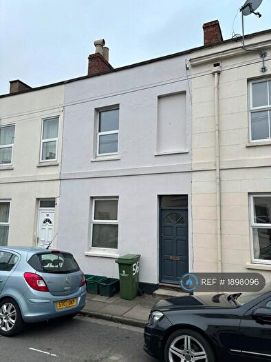 3 Bedroom Terraced House To Rent In St. Pauls Street North, Cheltenham, GL50