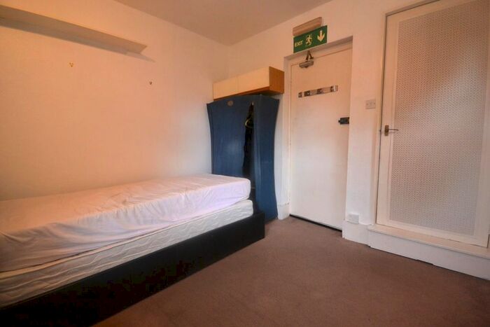 Studio To Rent In Bulmershe Road, Reading, RG1