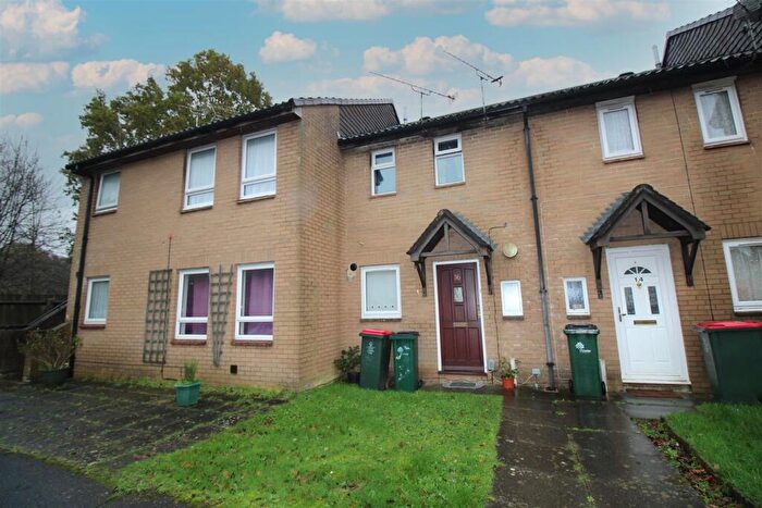 2 Bedroom House To Rent In Herm Close, Cottesmore Green, Crawley, West Sussex., RH11