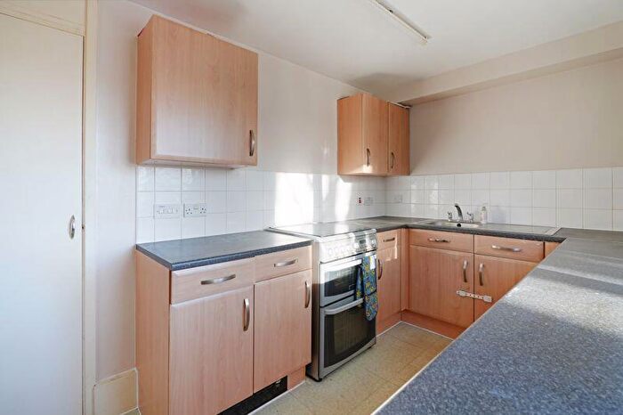 2 Bedroom Apartment To Rent In Spital Street, Sheffield, S3