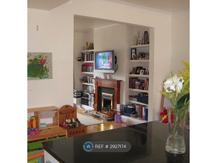 4 Bedroom Semi-Detached House To Rent In Lancaster Road, Harrow, HA2