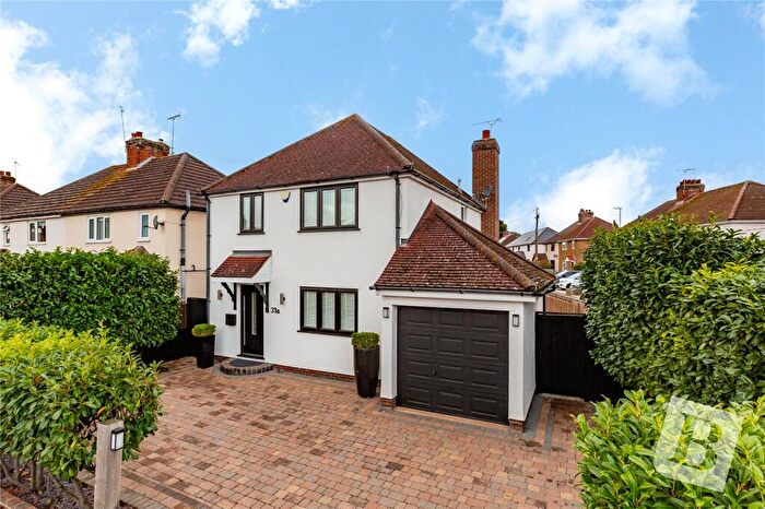 4 Bedroom Detached House For Sale In Rodney Road, Ongar, Essex, CM5