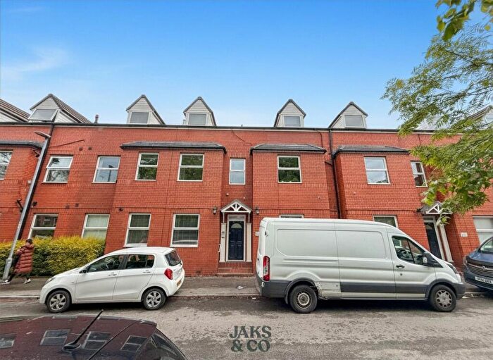 2 Bedroom Flat For Sale In - Orchard Street, Manchester, M20
