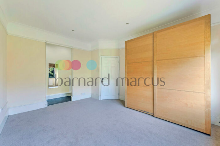 2 Bedroom Apartment To Rent In Mayfield Road, South Croydon, CR2