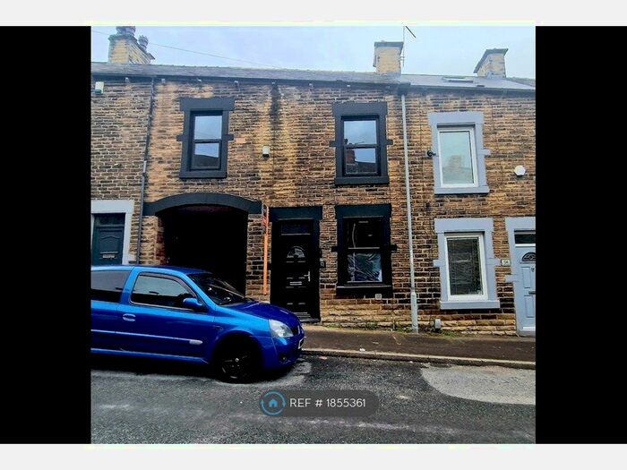 3 Bedroom Terraced House To Rent In Castle Street, Barnsley, S70