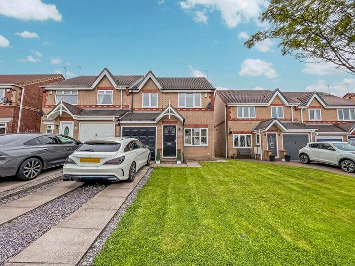 3 Bedroom Semi-Detached House To Rent In Garside Grove, Peterlee, SR8