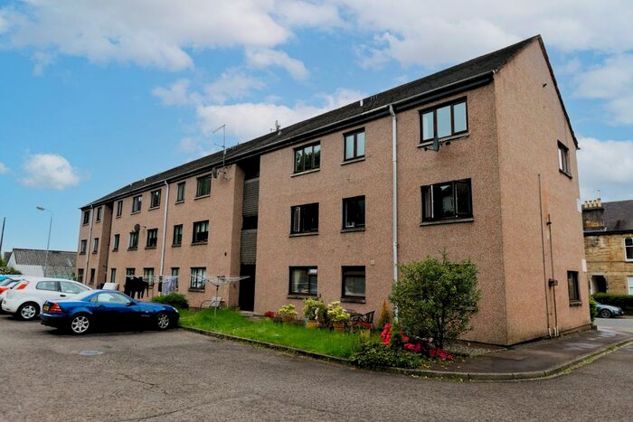 2 Bedroom Flat To Rent In Strathblane Road, Milngavie, Glasgow, East Dunbartonshire, G62