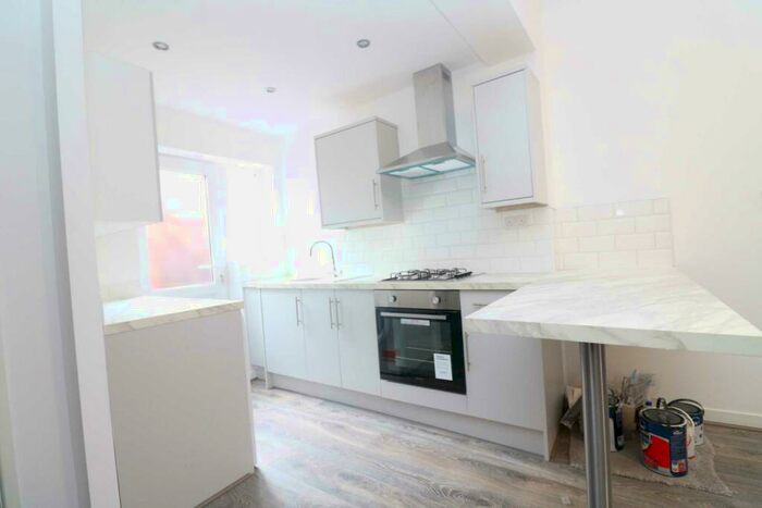 3 Bedroom House To Rent In Millvale Street, Liverpool, L6