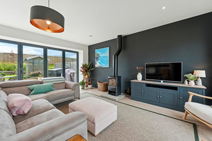 3 Bedroom Barn Conversion For Sale In The Byre Deanston Farm Steading Doune Stirlingshire, FK16