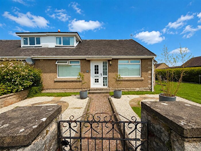 4 Bedroom Semi-Detached Bungalow For Sale In Dickens Road, Barnard Castle, DL12