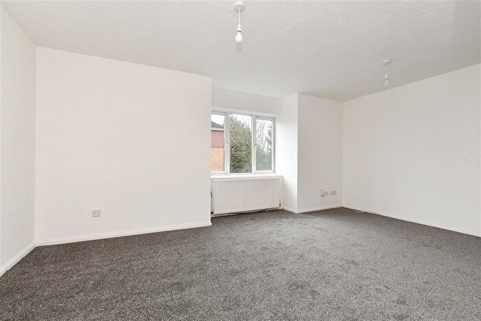 1 Bedroom Flat For Sale In Franklin Way, Croydon, Surrey, CR0