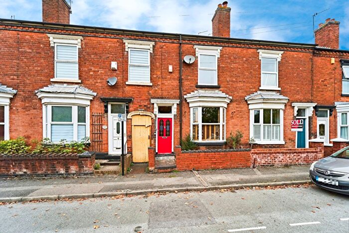 3 Bedroom Terraced House For Sale In William Street, Walsall, West Midlands, WS4