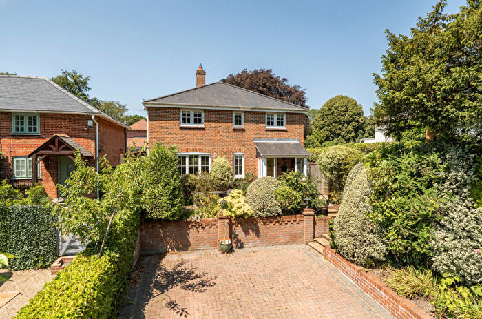 3 Bedroom Detached House For Sale In Knapp Lane, Ampfield, Romsey, Hampshire, SO51