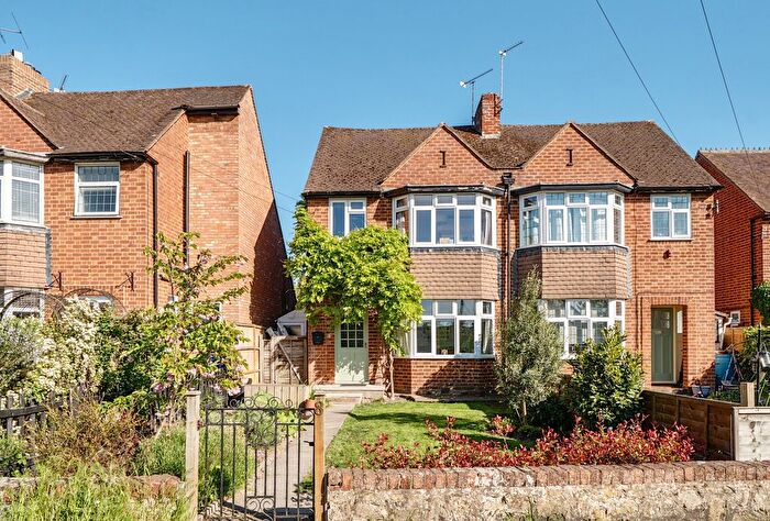 3 Bedroom Semi-Detached House For Sale In Bredon Road, Tewkesbury, Gloucestershire, GL20
