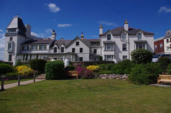 2 Bedroom Apartment To Rent In The Moorings, Deganwy Castle, Deganwy, LL31