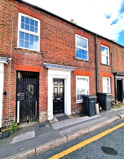 3 Bedroom Terraced House For Sale In Luton, LU1