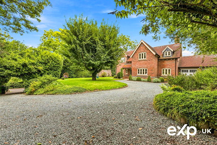 4 Bedroom Detached House For Sale In Speckled Wood, Eakring, NG22
