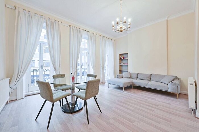 1 Bedroom Flat To Rent In Welbeck Street, Marylebone, London, W1G