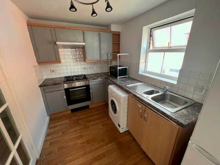 3 Bedroom Property To Rent In St Marys Street, Southampton, SO14