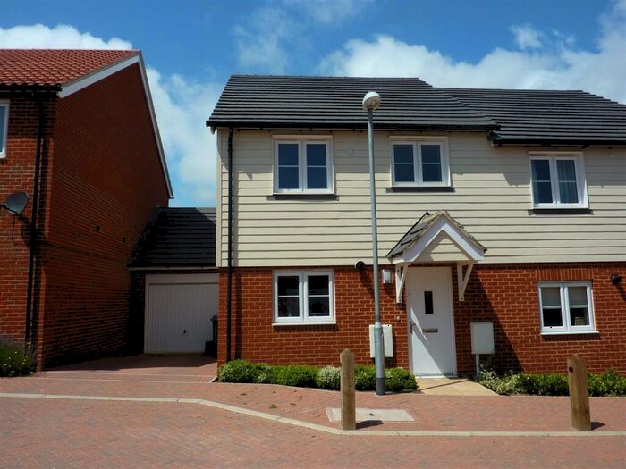 3 Bedroom Semi-Detached House To Rent In Marre Lane, Hawkinge, Folkestone, CT18