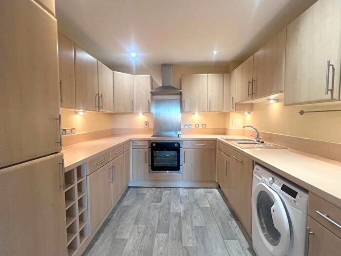 2 Bedroom Apartment To Rent In Wilkinson Drop, Oak Road South, Hadleigh, SS7