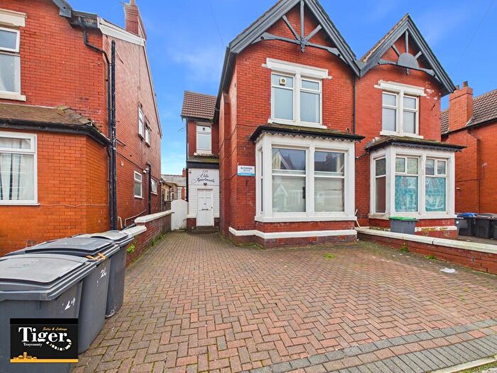 5 Bedroom Block Of Apartments For Sale In Reads Avenue, Blackpool, FY1
