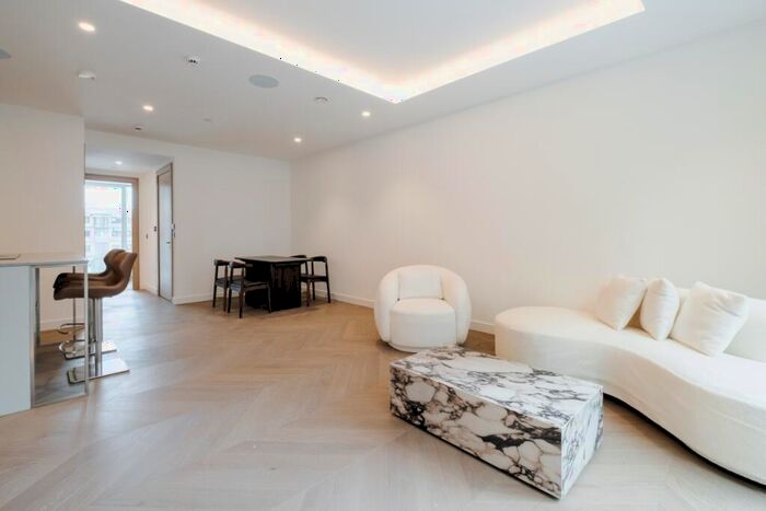 2 Bedroom Flat To Rent In Minories London, EC3N