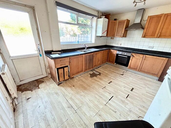 3 Bedroom Terraced House For Sale In Beckton Gardens, Manchester, M22