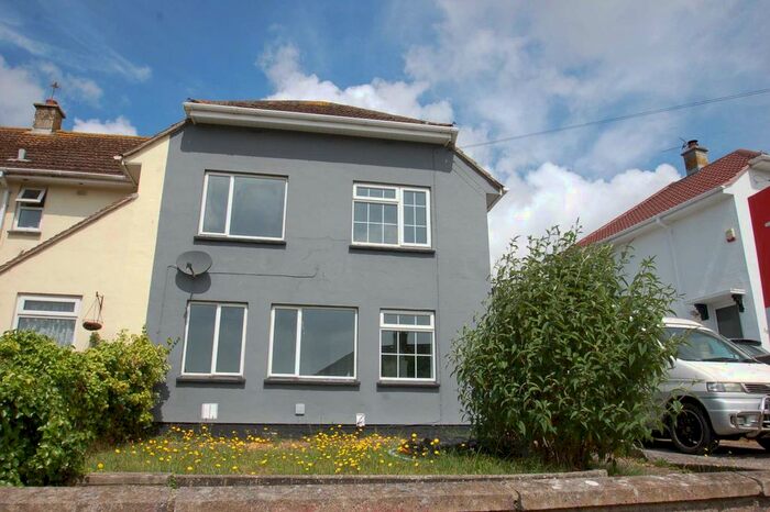 3 Bedroom Semi-Detached House To Rent In Pembroke Road, Paignton, TQ3