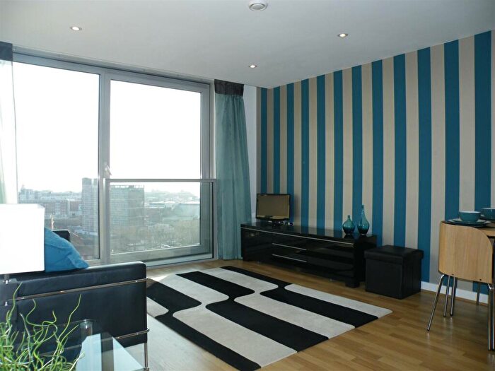 1 Bedroom Flat To Rent In Admiralty Tower, Queen Street, PO1