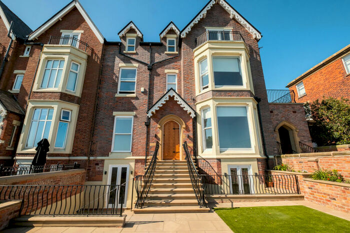 2 Bedroom Apartment For Sale In West Beach, Lytham, FY8