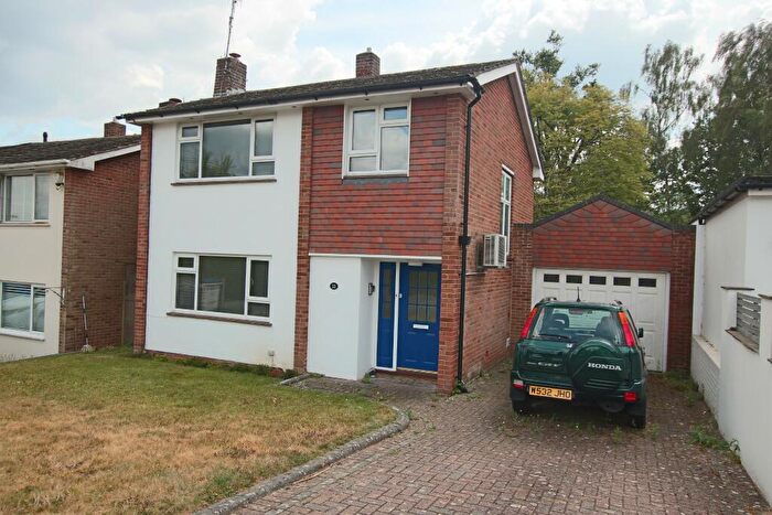 3 Bedroom Detached House For Sale In Bassett, Southampton, SO16
