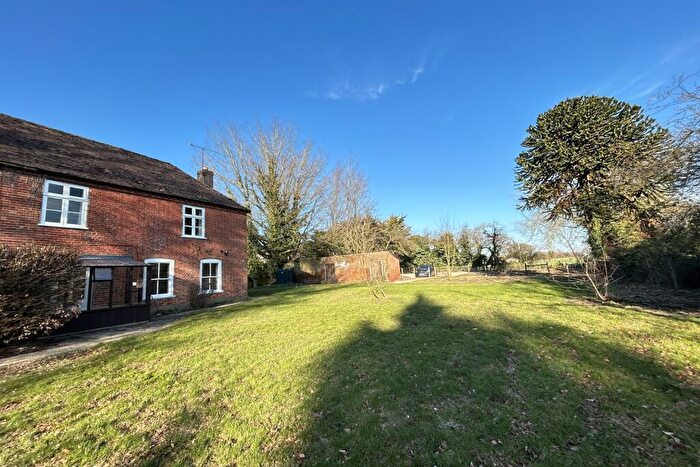 3 Bedroom House To Rent In Wootton St Lawrence, Hampshire, RG23