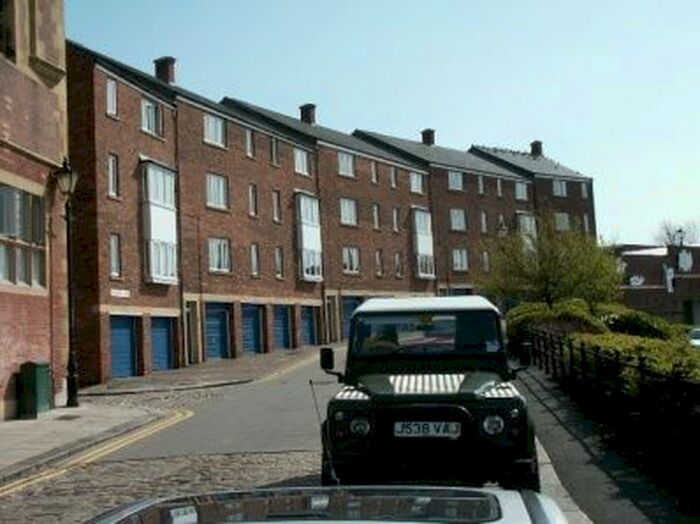 2 Bedroom Flat To Rent In Riverside Court, Mill Dam, South Shields NE33