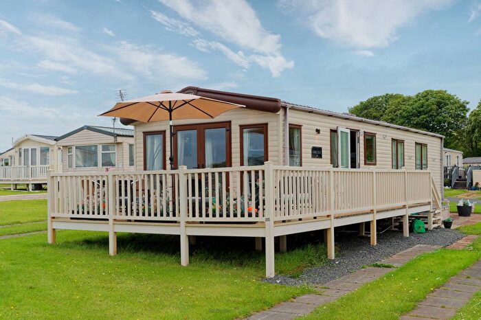 2 Bedroom Mobile/park Home For Sale In Turnberry Holiday Park, Girvan, KA26