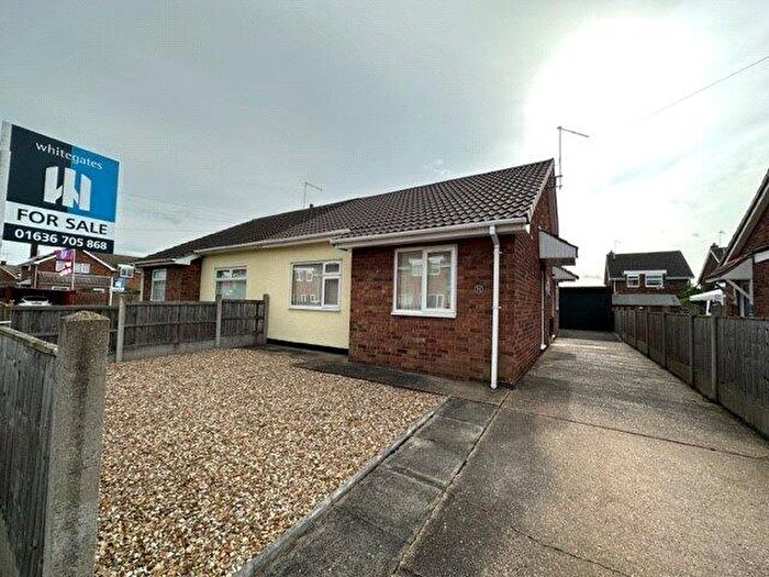 2 Bedroom Bungalow To Rent In Trent Way, Newark, Nottinghamshire, NG24