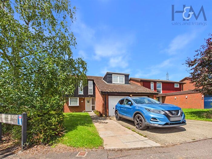 4 Bedroom Detached House For Sale In Underwood Road, Stevenage, SG1
