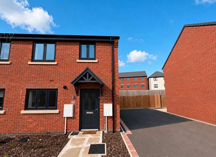 3 Bedroom Semi-Detached House To Rent In Cannon Close, Corby, NN17