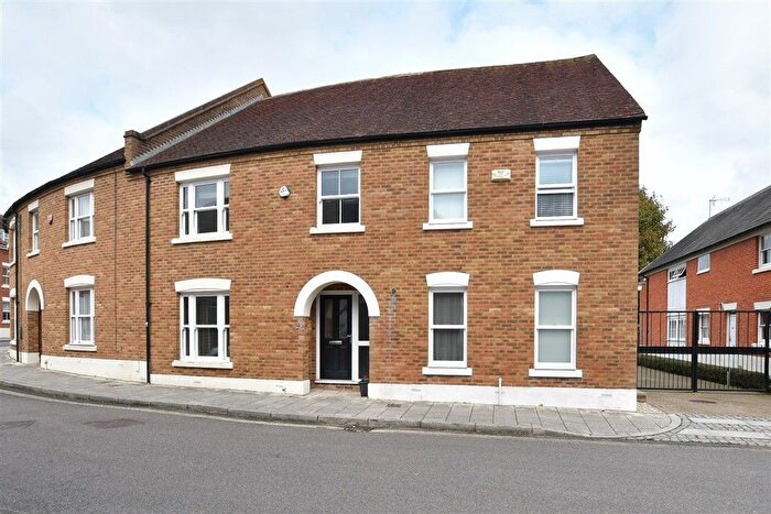 4 Bedroom Town House For Sale In Orient Place, Canterbury, Kent, CT2