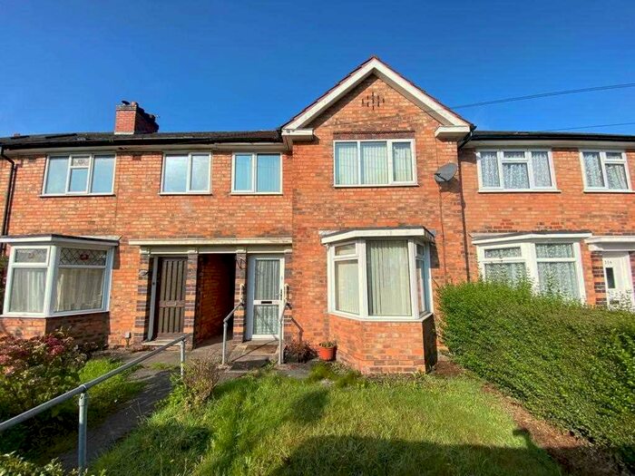 Houses for sale & to rent in B33 9HH, Old Farm Road, Stechford And