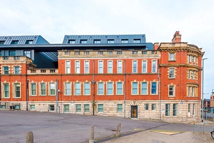 2 Bedroom Flat To Rent In North Street, Sheepscar, LS2