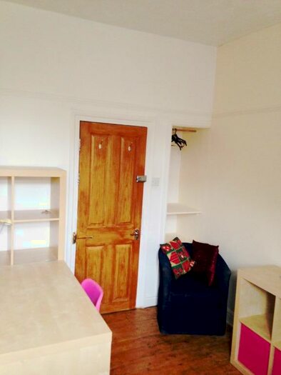 9 Bedroom Terraced House To Rent In Balmoral Road, Fallowfield, Manchester, M14