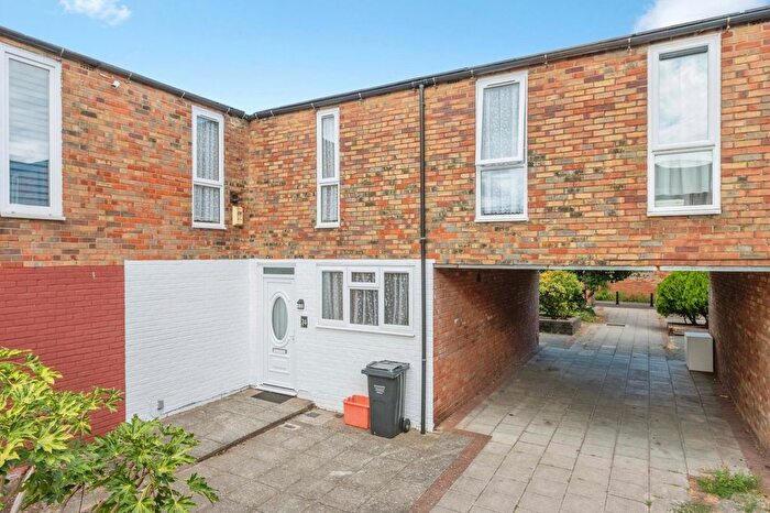 3 Bedroom Terraced House For Sale In Bellflower Mews, Basildon, Essex, SS15