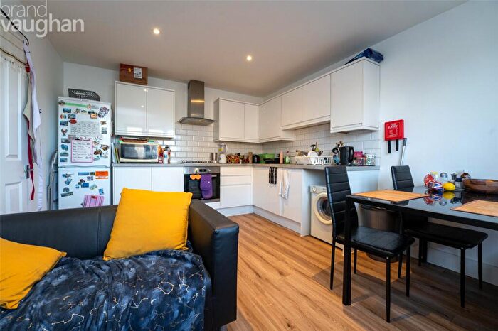3 Bedroom Terraced House To Rent In Ladies Mile Road, Brighton, BN1